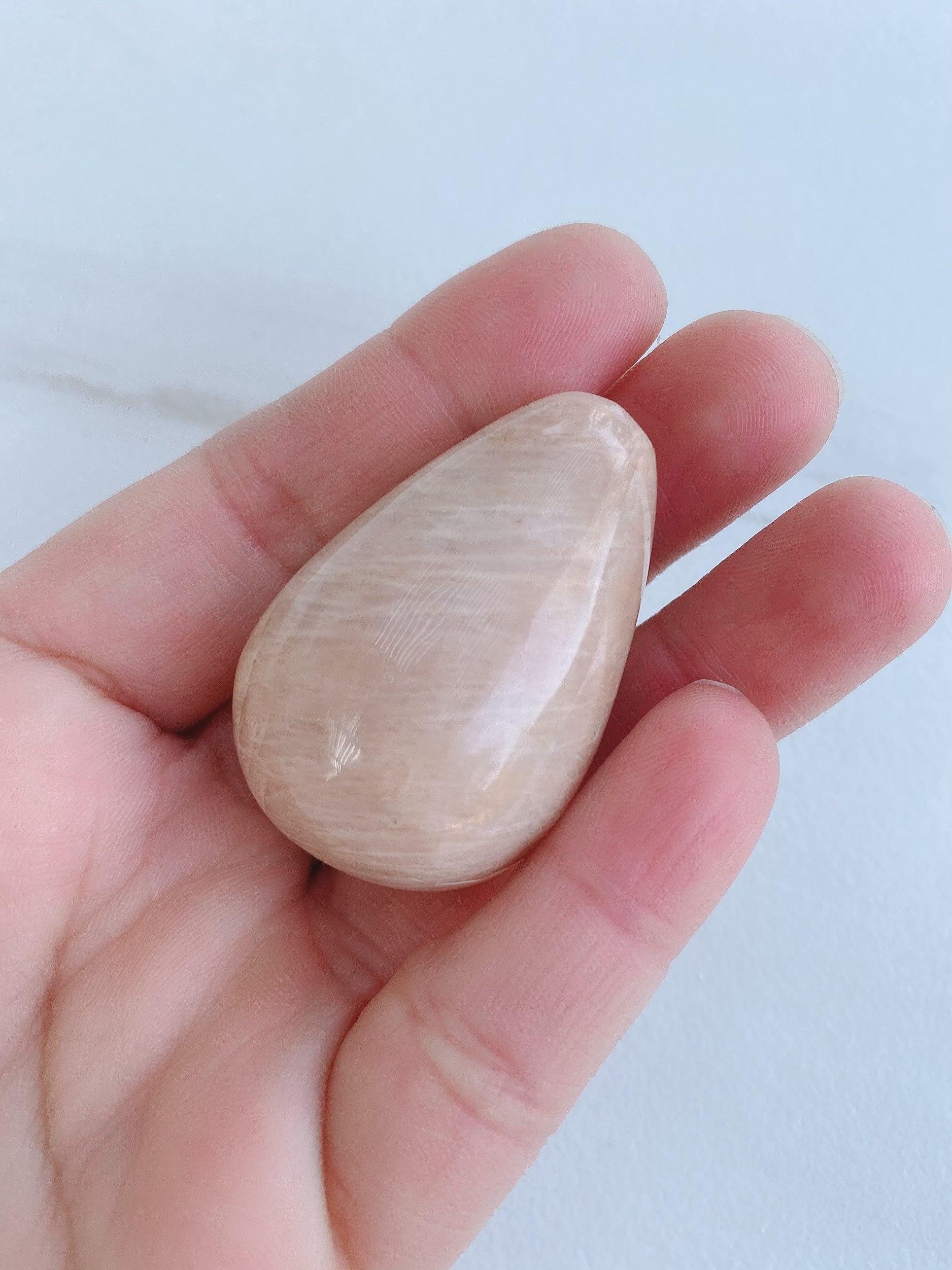 Hand Carved Peach Fertility Moonstone Egg - 3Rosebudsco.com