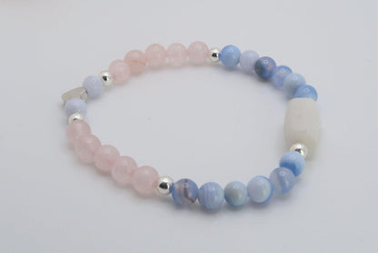New Mama Healing Crystal Bracelet With Reiki Healing Energy - 3Rosebudsco.com