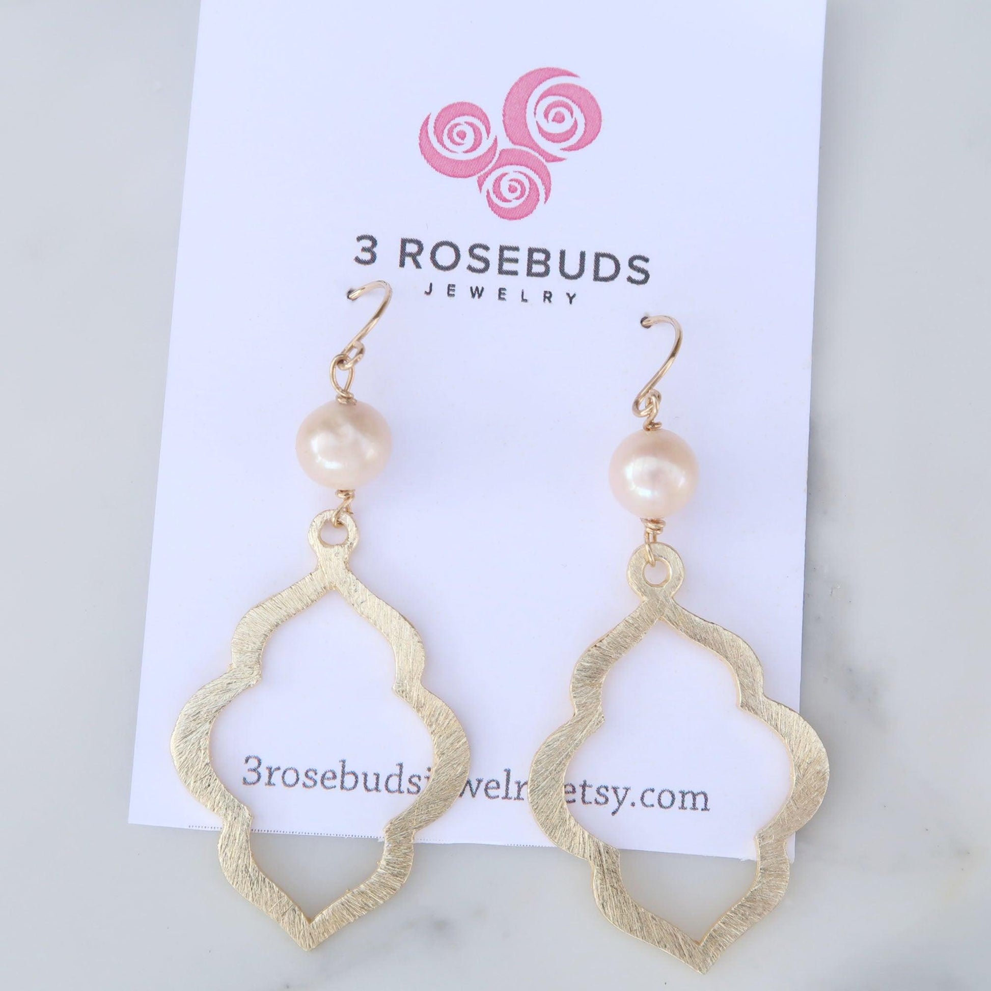 Fresh Water Pearl Earrings - Fashionable & Classic - 3Rosebudsco.com