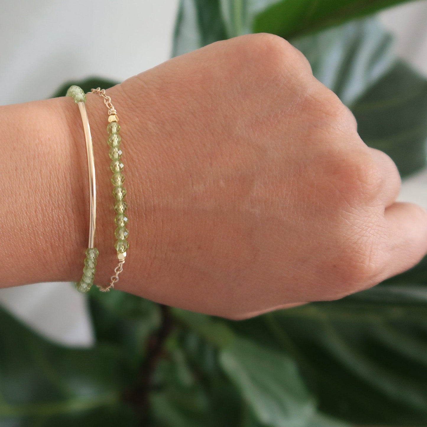 Dainty Gold Peridot Bracelet -August Birthday Gemstone Bracelet - 3Rosebudsco.com