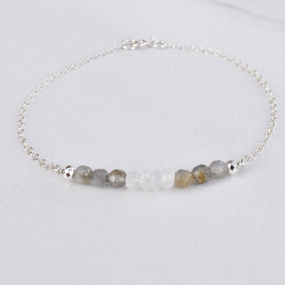 Dainty Labradorite & Moonstone Reiki Infused Bracelet to Awaken Intuition - 3Rosebudsco.com