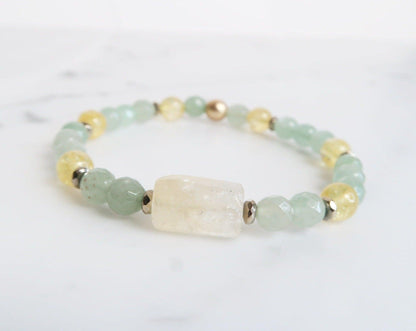 Wealth and Abundance Manifesting Bracelet - Reiki Infused Jewelry - 3Rosebudsco.com